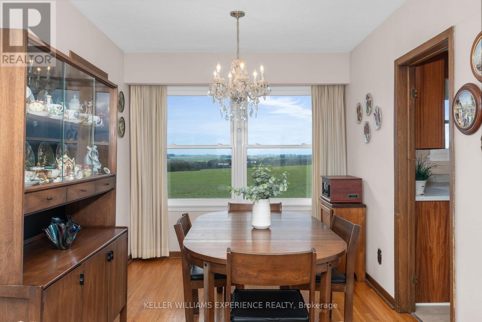 5628 County Rd 27 Road, Innisfil, Ontario  L0L 1L0 - Photo 6 - N12591300