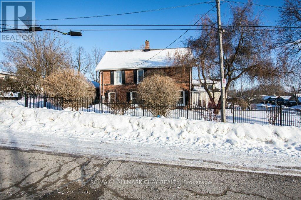 36 Shanty Bay Road, Barrie, Ontario  L4M 1C8 - Photo 3 - S12591310