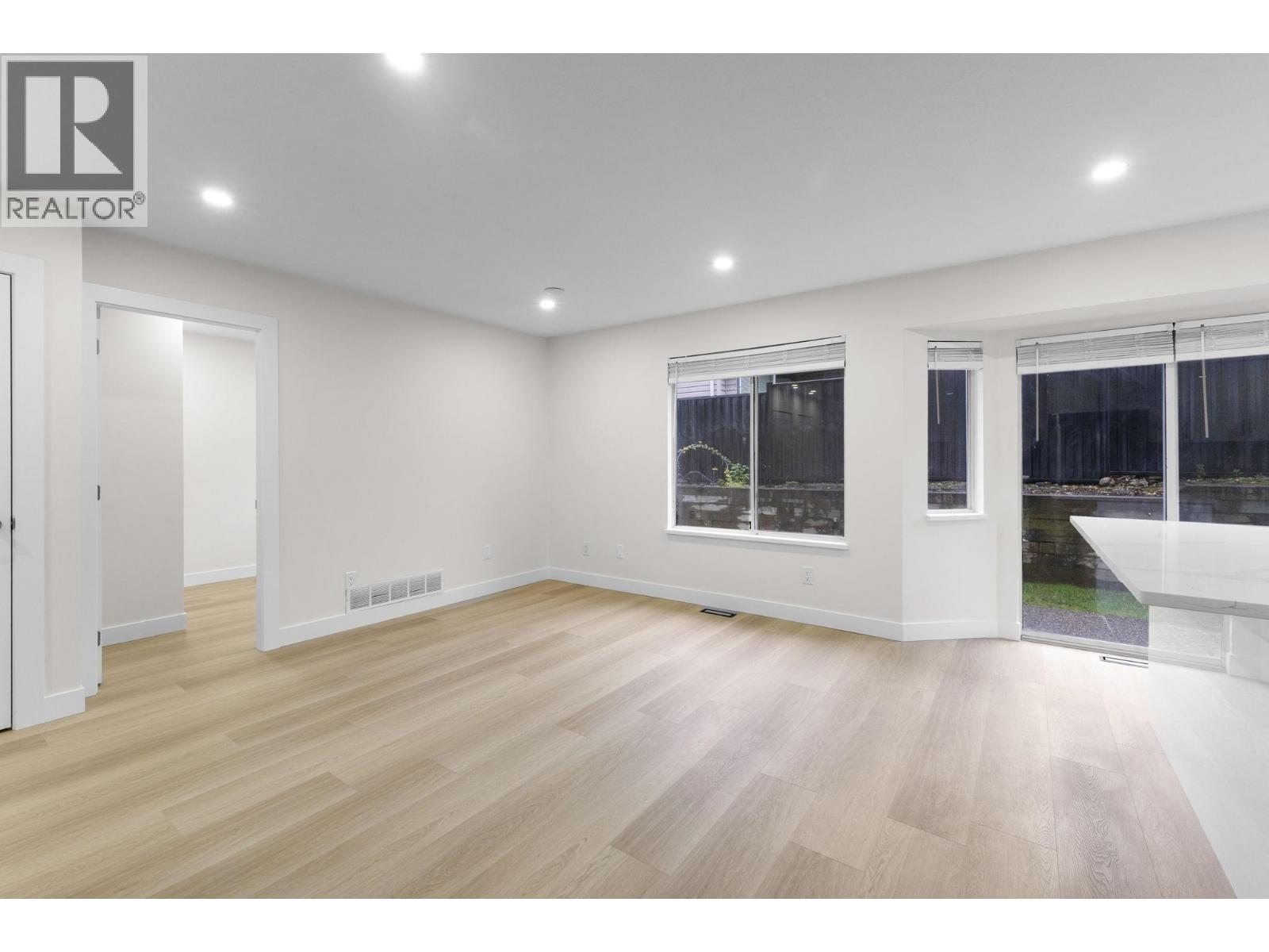 1252 Hudson Street, Coquitlam, British Columbia  V3B 6P8 - Photo 10 - R3071159