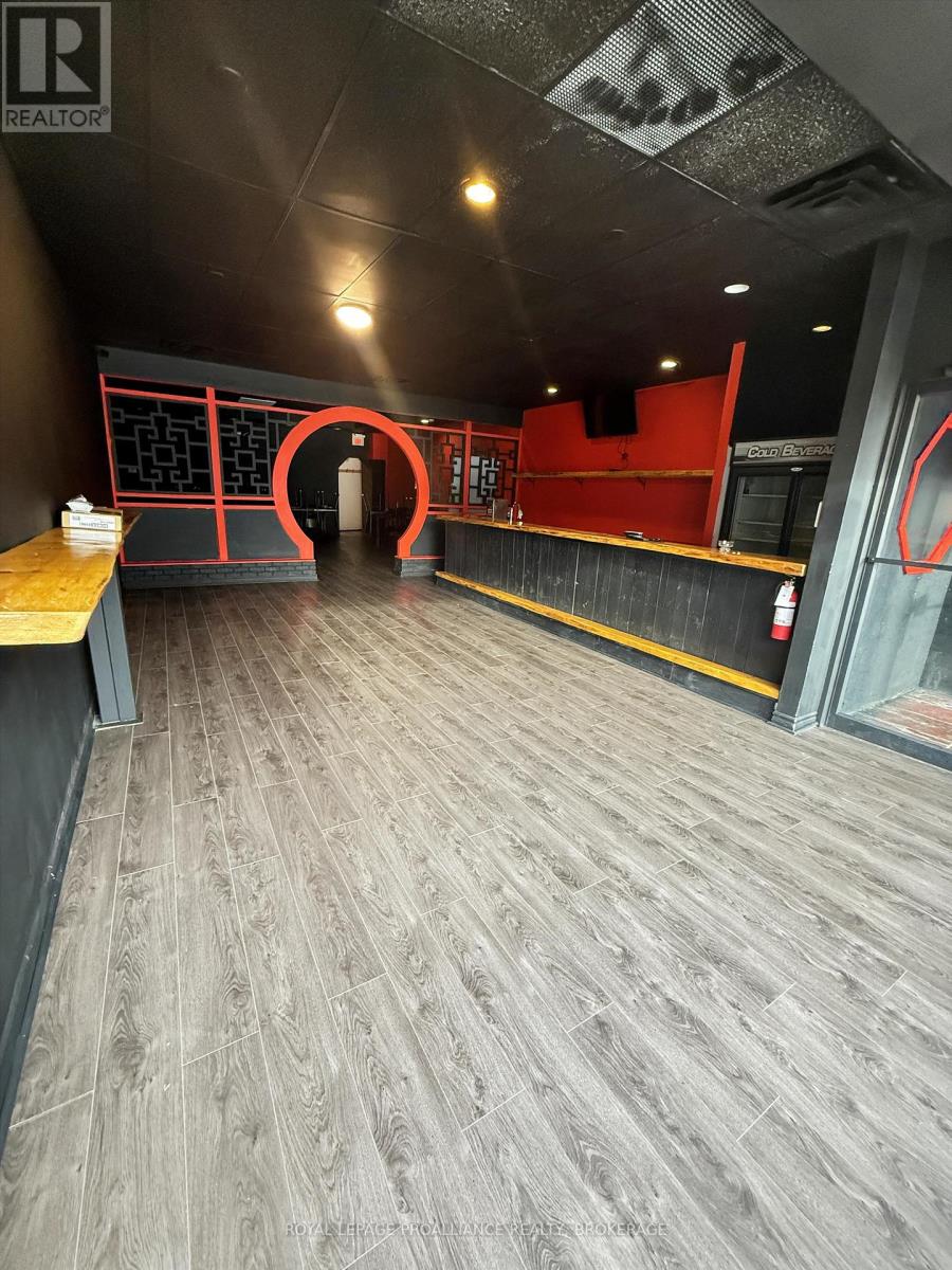 138 King Street E, Gananoque, Ontario  K7G 1G2 - Photo 5 - X12591402