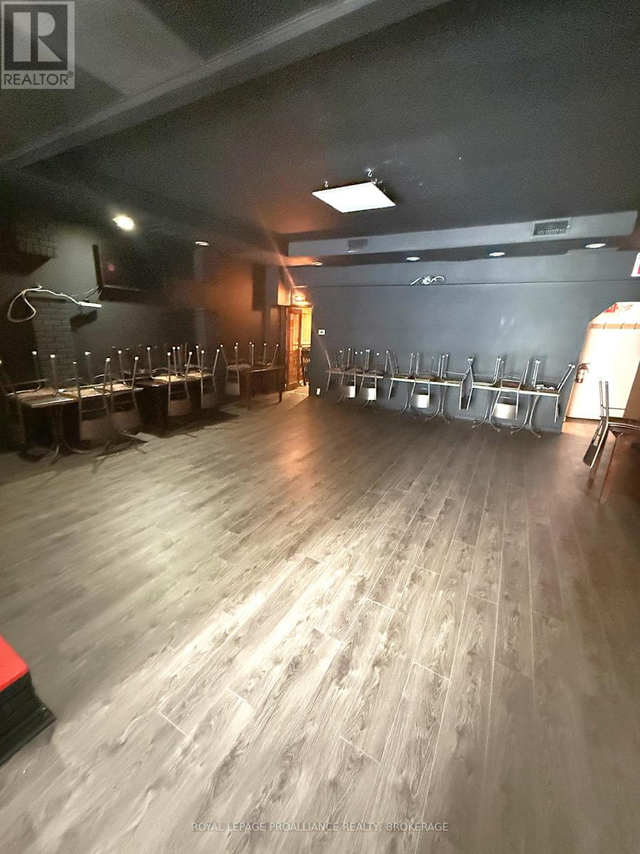 138 King Street E, Gananoque, Ontario  K7G 1G2 - Photo 6 - X12591402