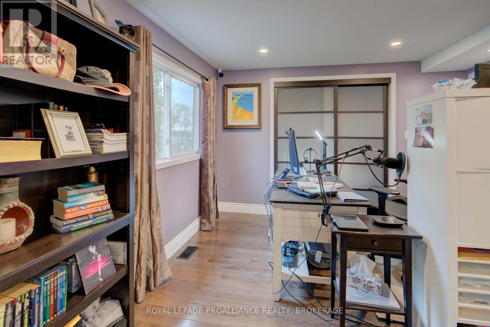 29 Main Street E, Westport, Ontario K0G 1X0 - Photo 24 - X12591536