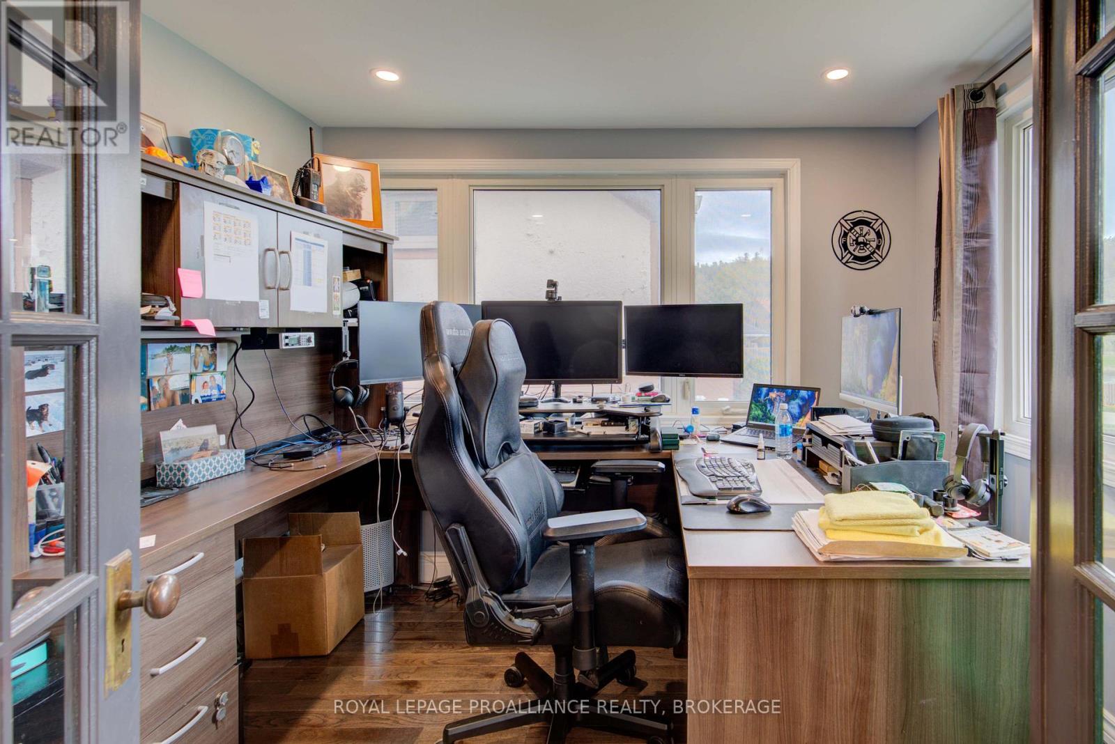 29 Main Street E, Westport, Ontario K0G 1X0 - Photo 25 - X12591536