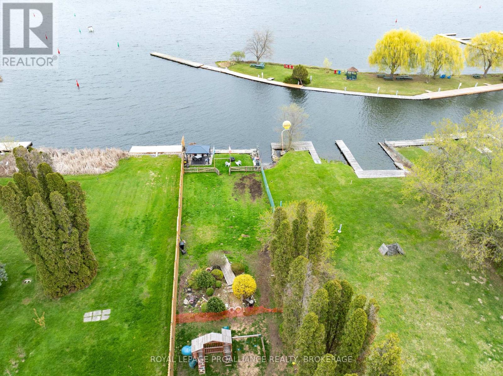 29 Main Street E, Westport, Ontario K0G 1X0 - Photo 41 - X12591536