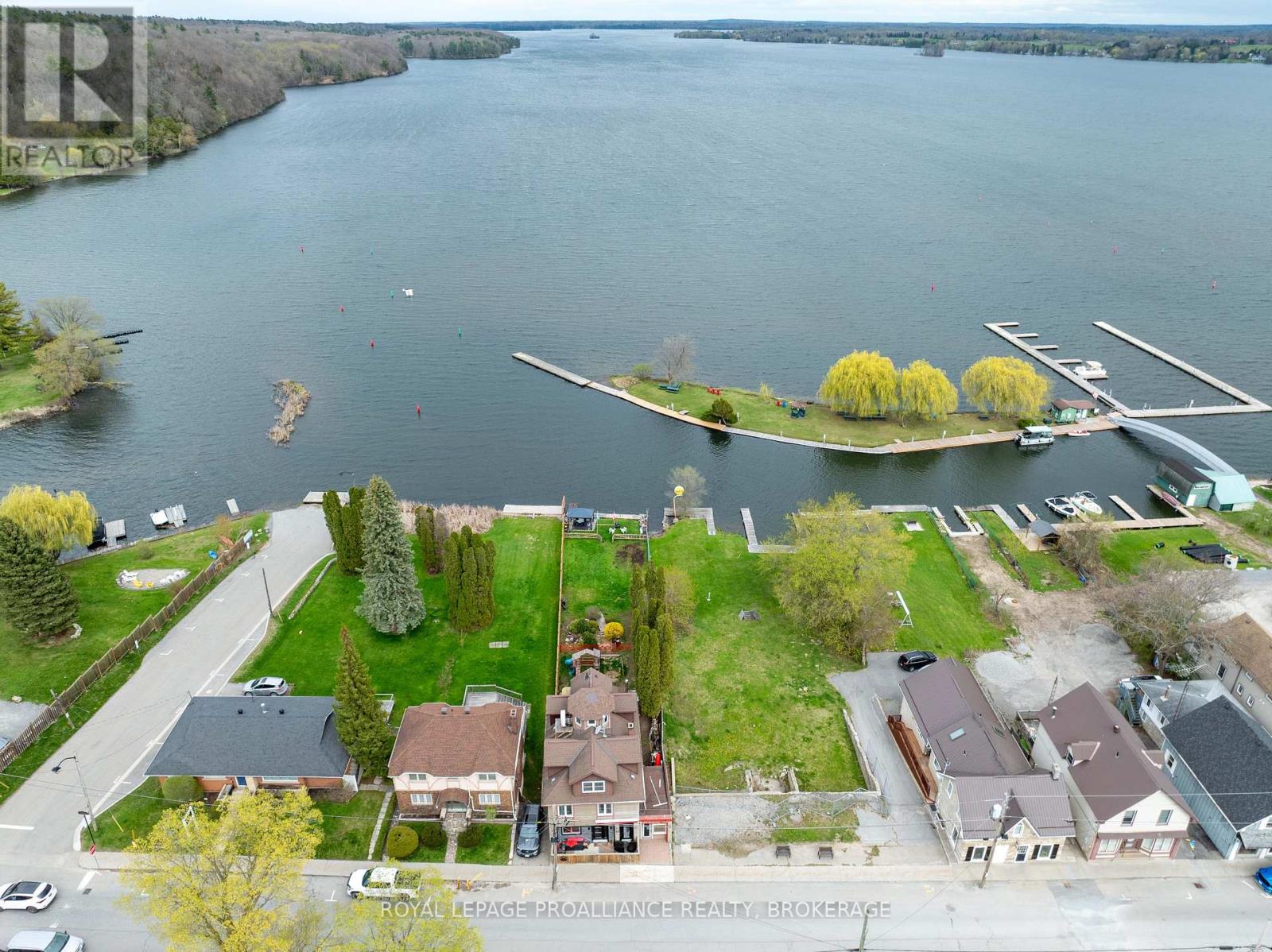 29 Main Street E, Westport, Ontario K0G 1X0 - Photo 42 - X12591536