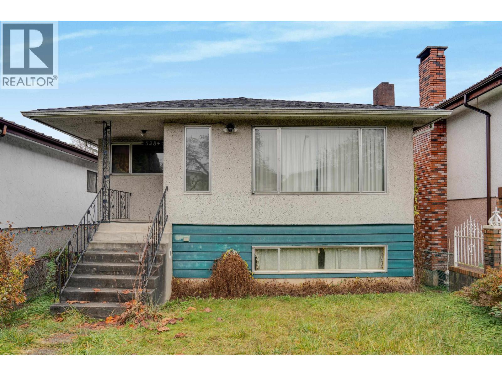 5284 Slocan Street, Vancouver, British Columbia  V5R 2A7 - Photo 1 - R3071145