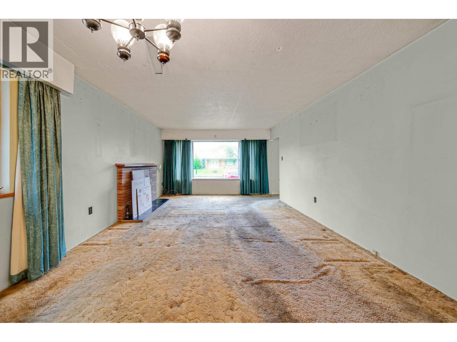 5284 Slocan Street, Vancouver, British Columbia  V5R 2A7 - Photo 12 - R3071145