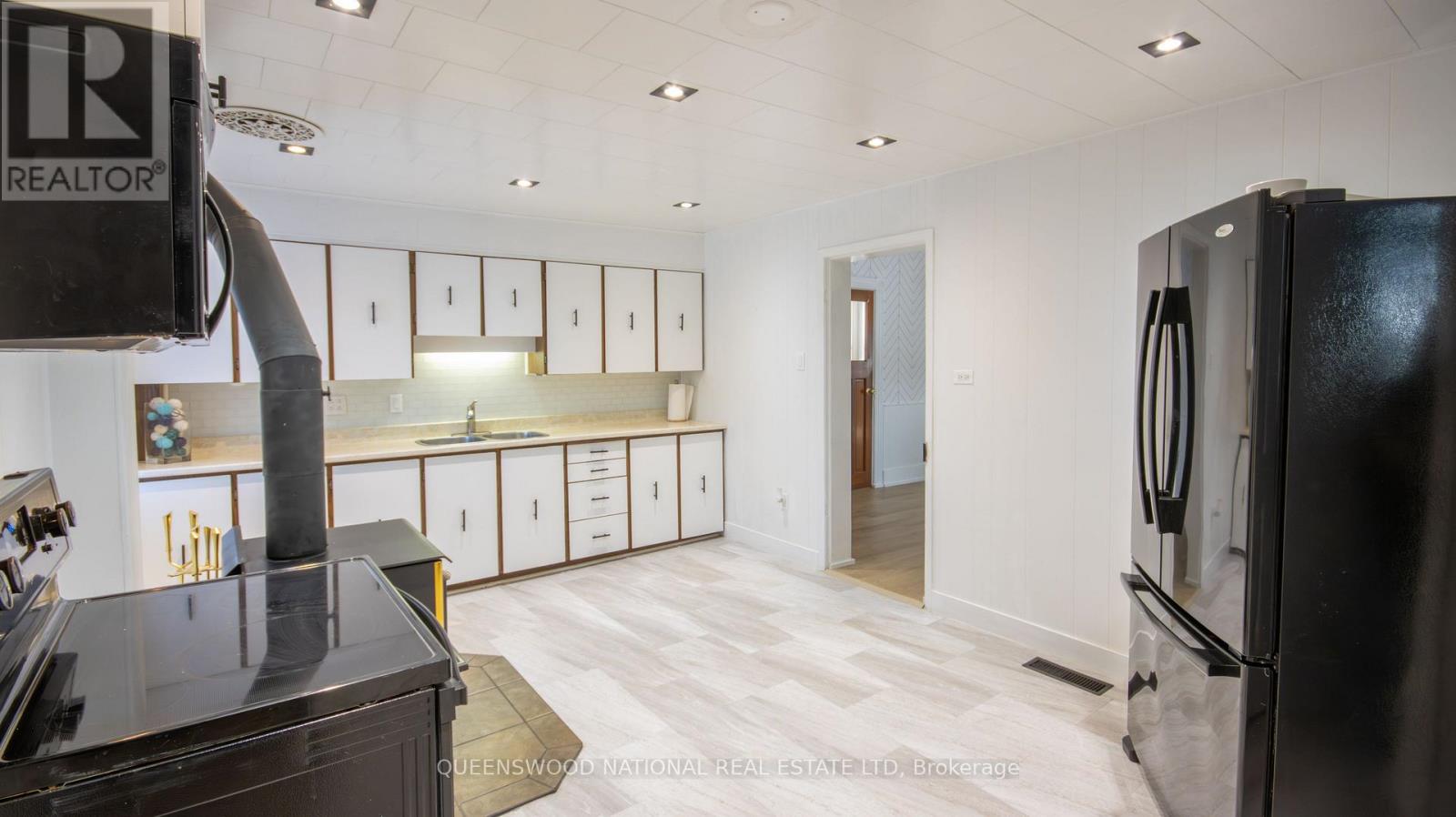 19518 Opeongo Line, Madawaska Valley, Ontario  K0J 1B0 - Photo 16 - X12591386