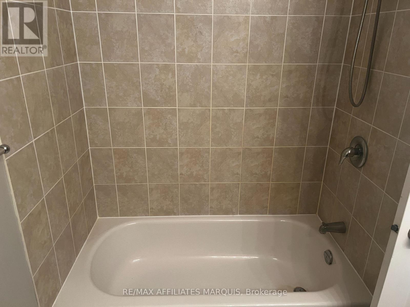 281 Fir Lane, North Grenville, Ontario  K0G 1J0 - Photo 12 - X12591446