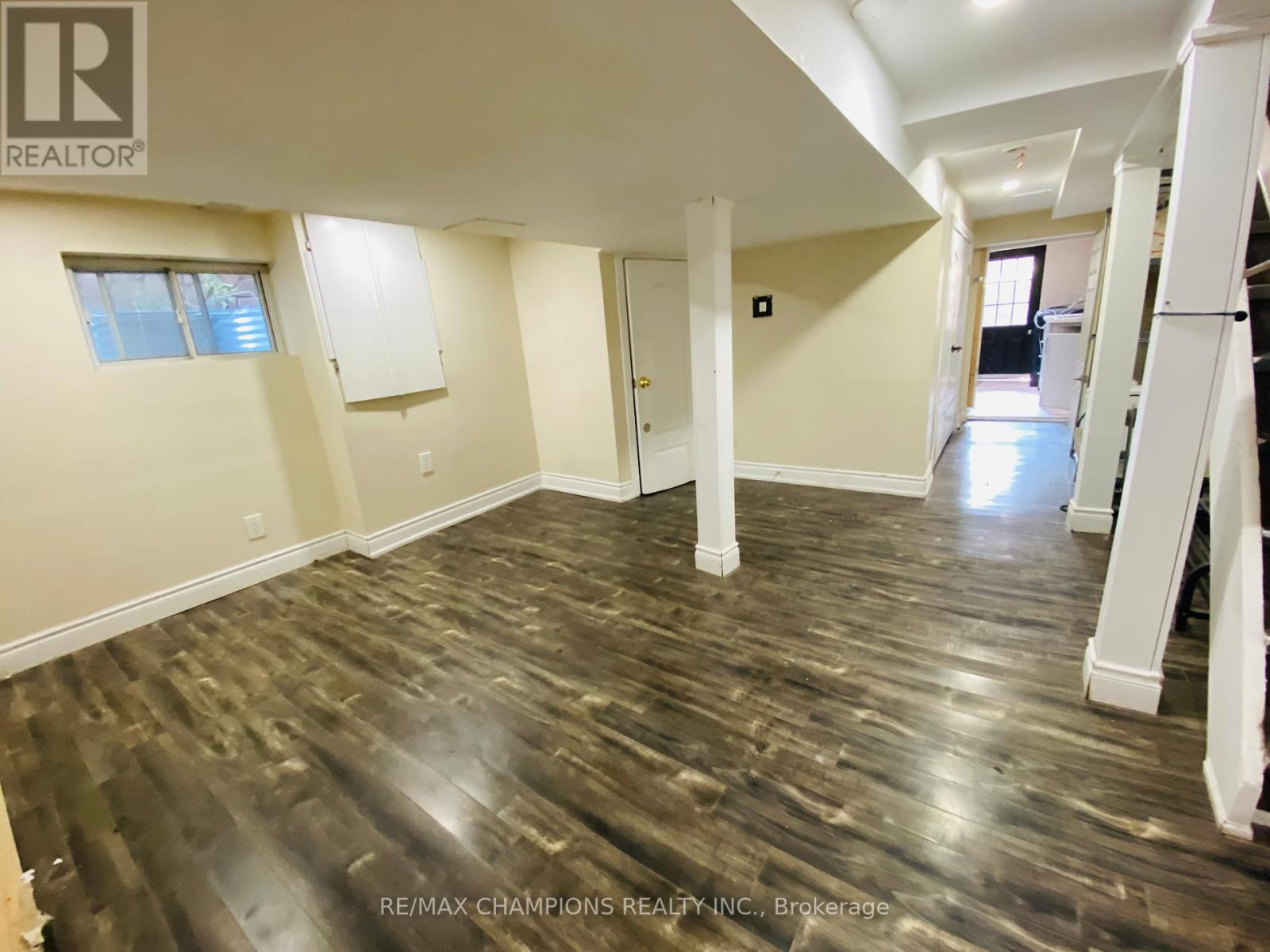 Bsmt - 734 Willard Avenue, Toronto, Ontario  M6S 3S5 - Photo 11 - W12591272