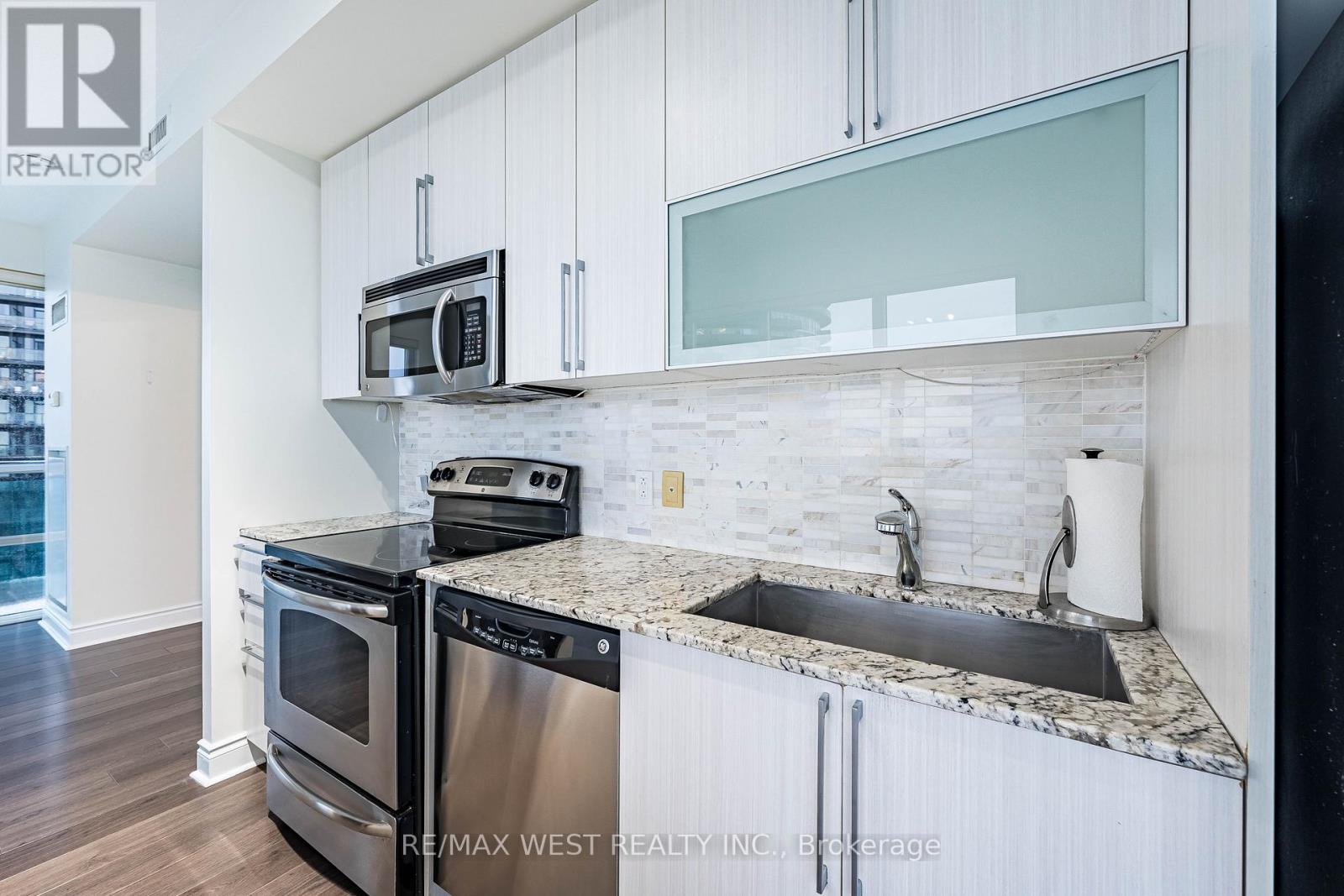 2308 - 16 Brookers Lane, Toronto, Ontario  M8V 0A5 - Photo 16 - W12591308