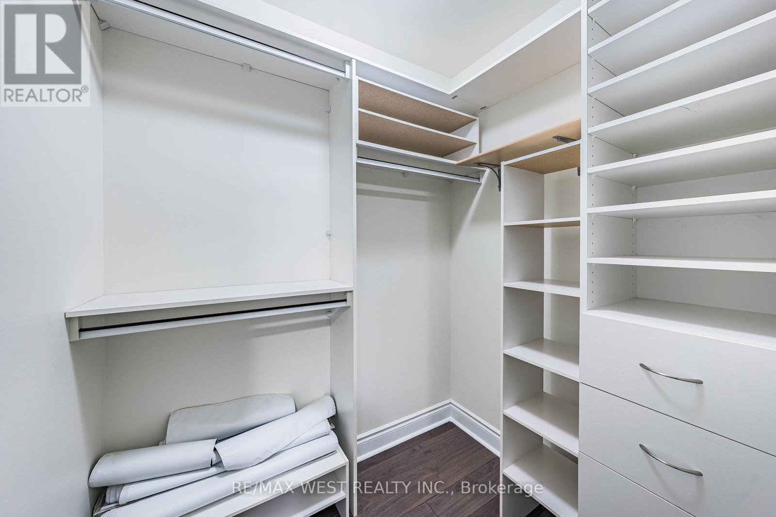 2308 - 16 Brookers Lane, Toronto, Ontario  M8V 0A5 - Photo 27 - W12591308