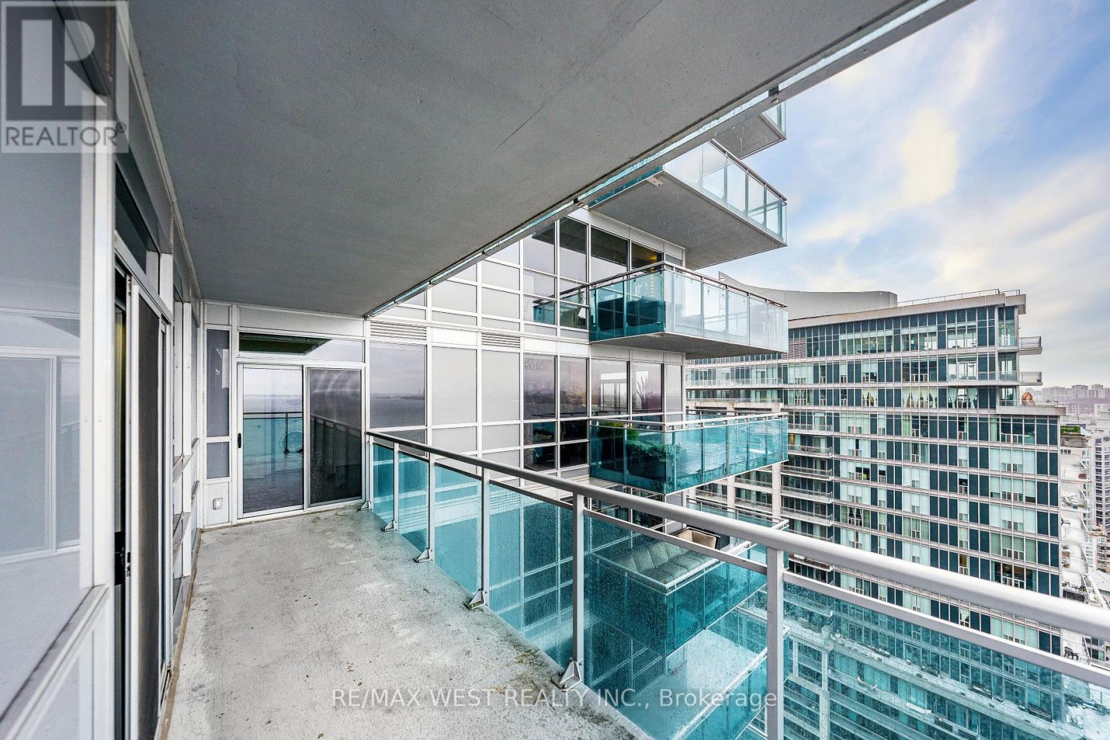 2308 - 16 Brookers Lane, Toronto, Ontario  M8V 0A5 - Photo 36 - W12591308