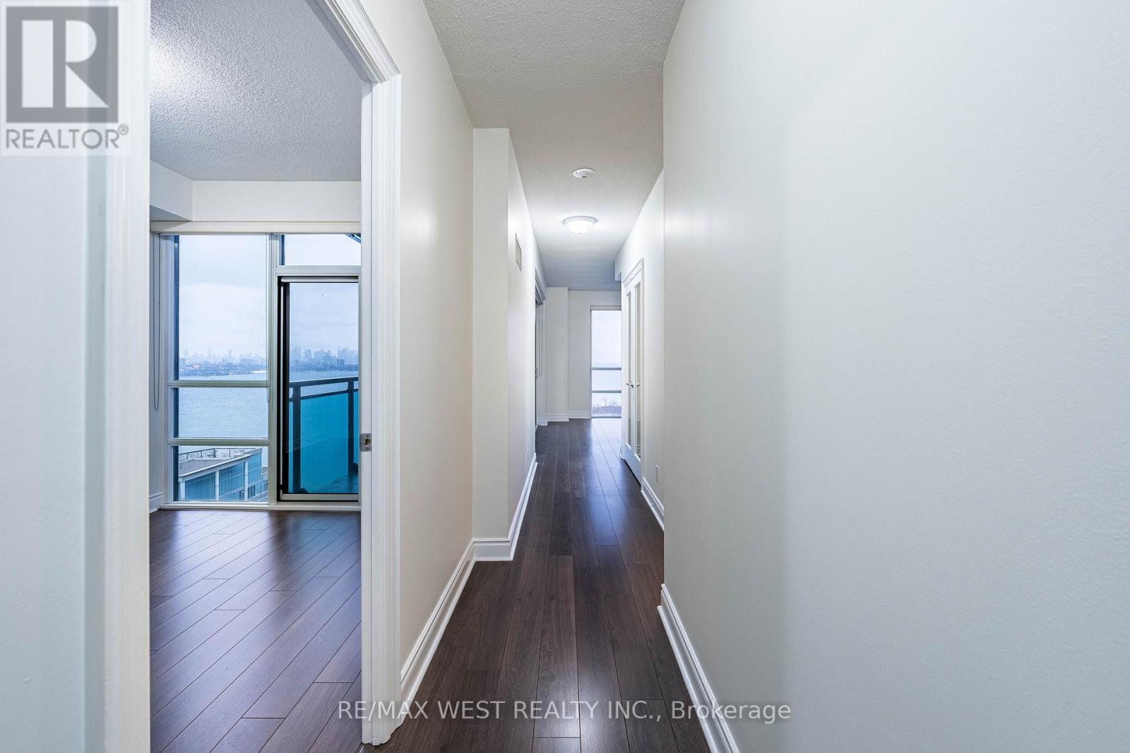 2308 - 16 Brookers Lane, Toronto, Ontario  M8V 0A5 - Photo 5 - W12591308