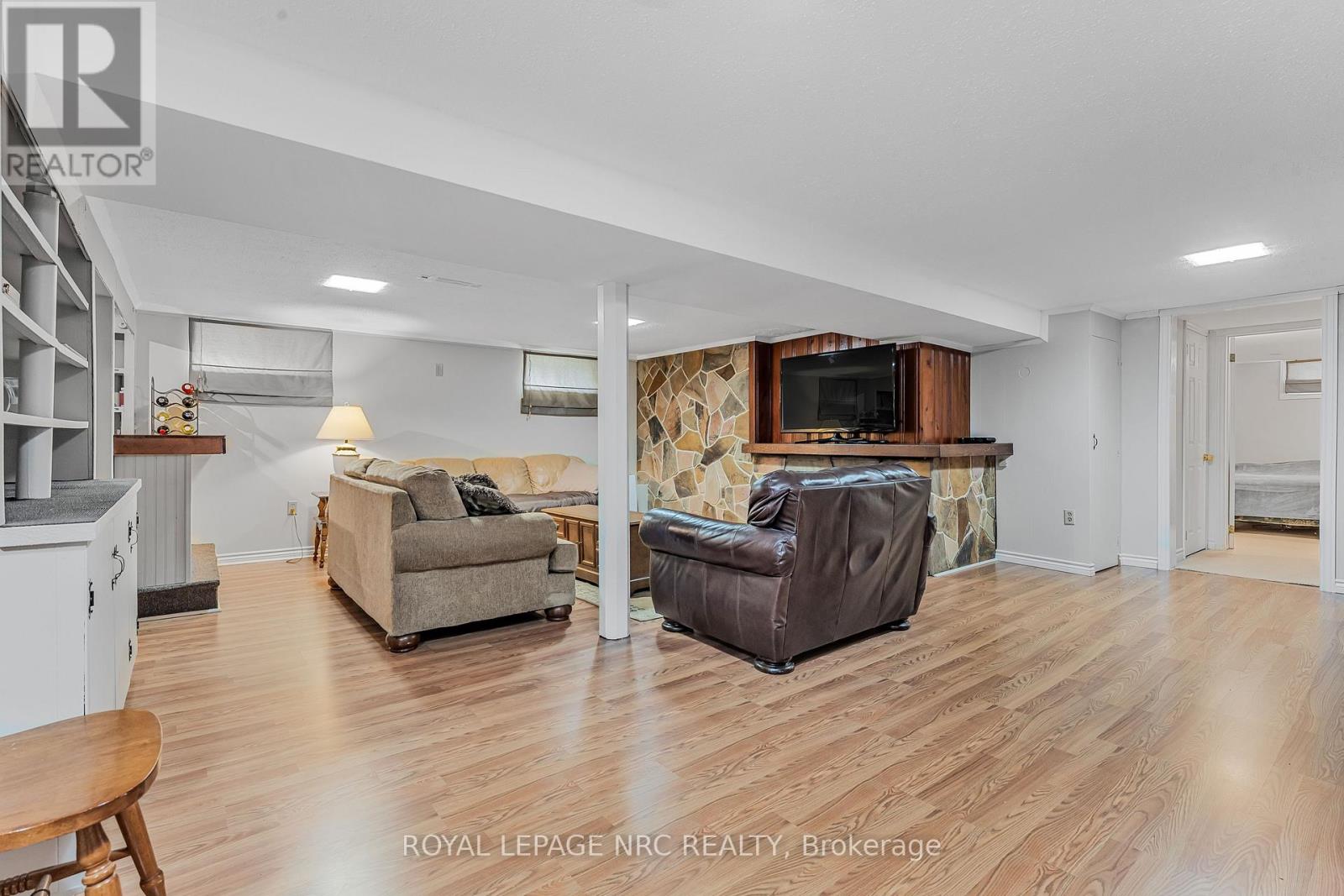 6 Maplewood Drive, St. Catharines, Ontario  L2M 3P1 - Photo 23 - X12591444