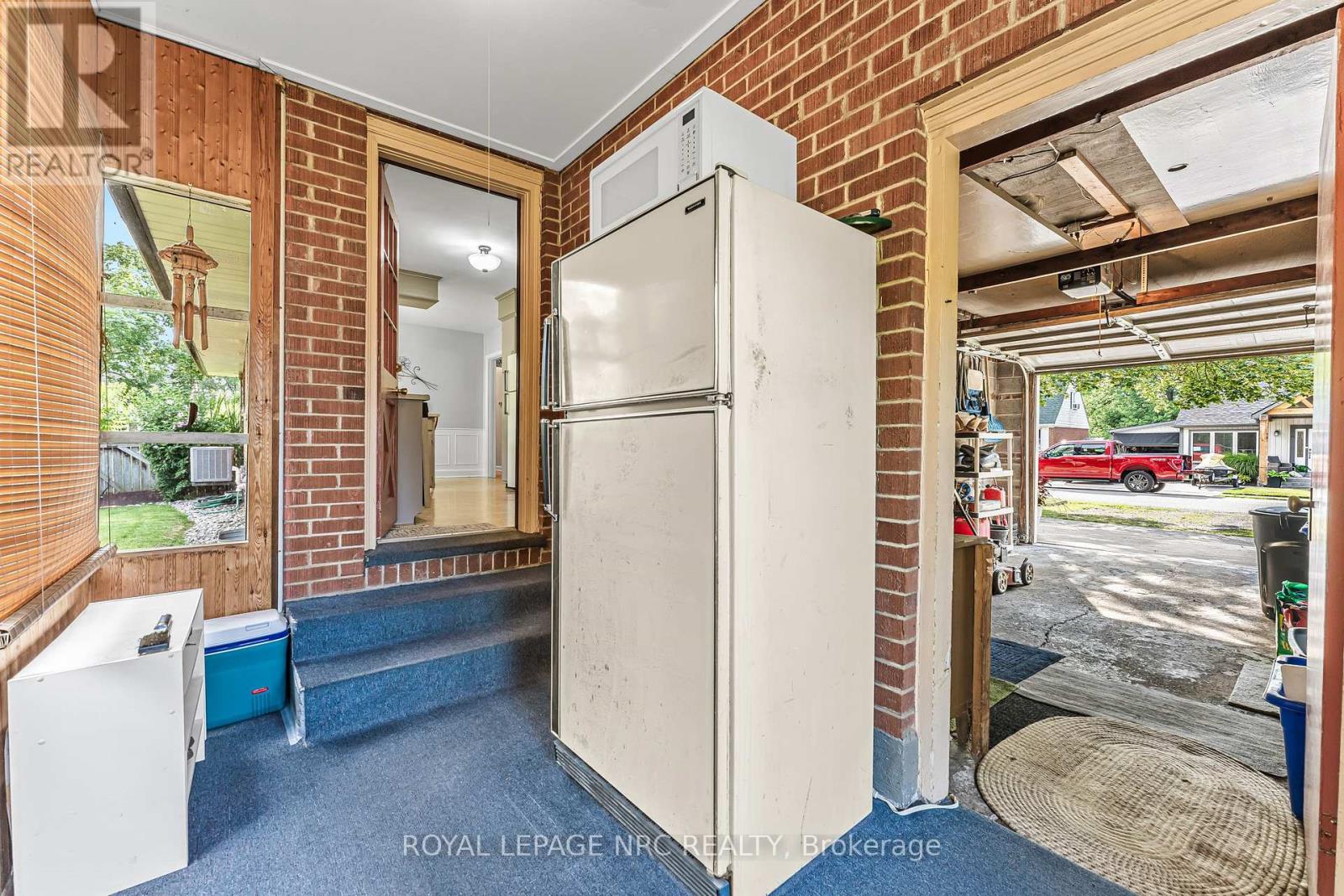 6 Maplewood Drive, St. Catharines, Ontario  L2M 3P1 - Photo 36 - X12591444