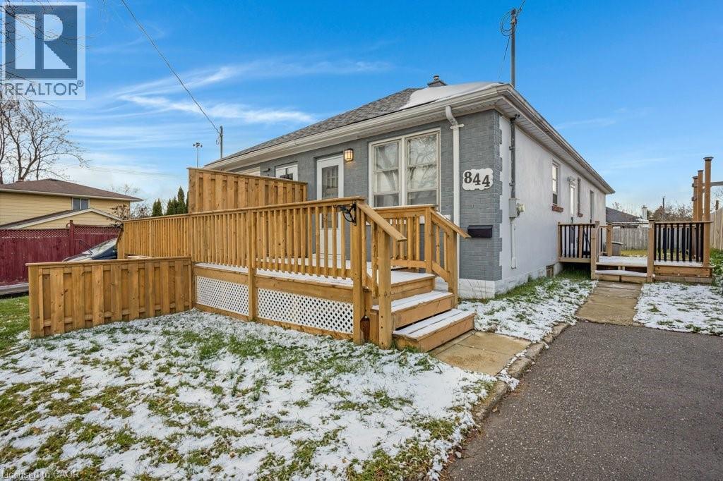 844 S Stirling Avenue S, Kitchener, Ontario  N2M 3K3 - Photo 3 - 40791352