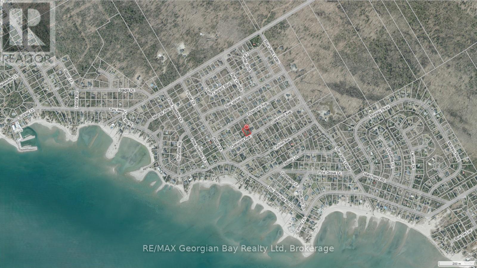 46 Oakwood Avenue Nw, Tiny, Ontario  L9M 0J2 - Photo 10 - S12591418