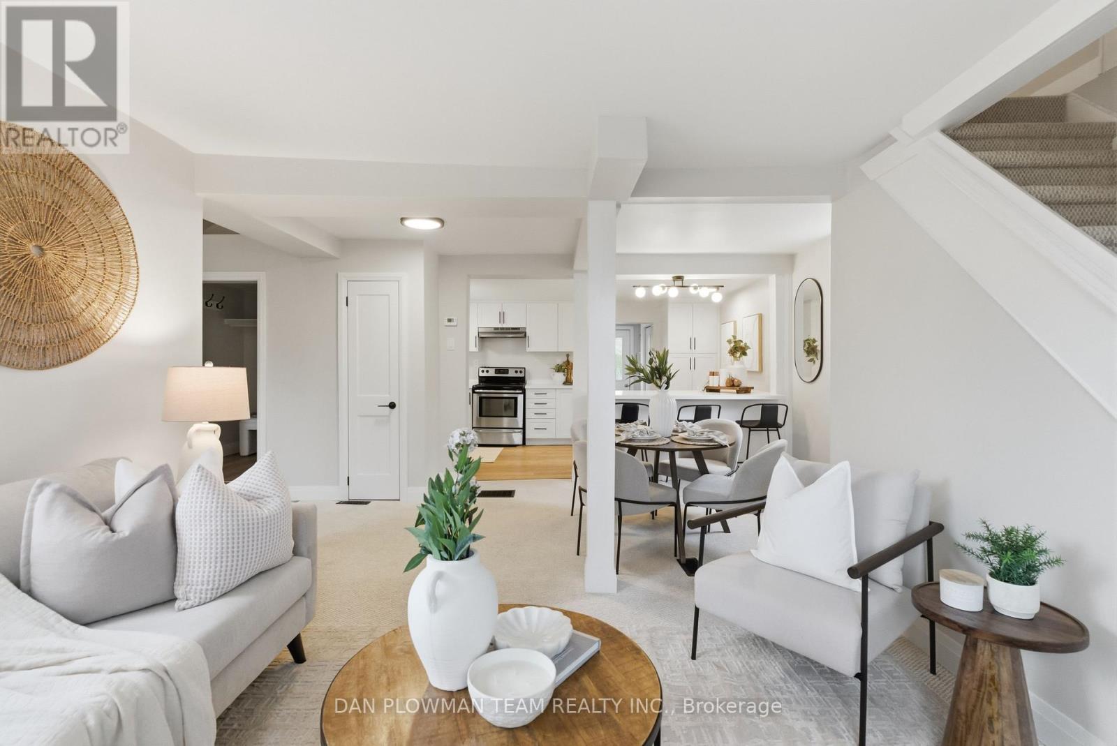 2 Wickett Street, Belleville, Ontario  K8P 3W6 - Photo 11 - X12591250