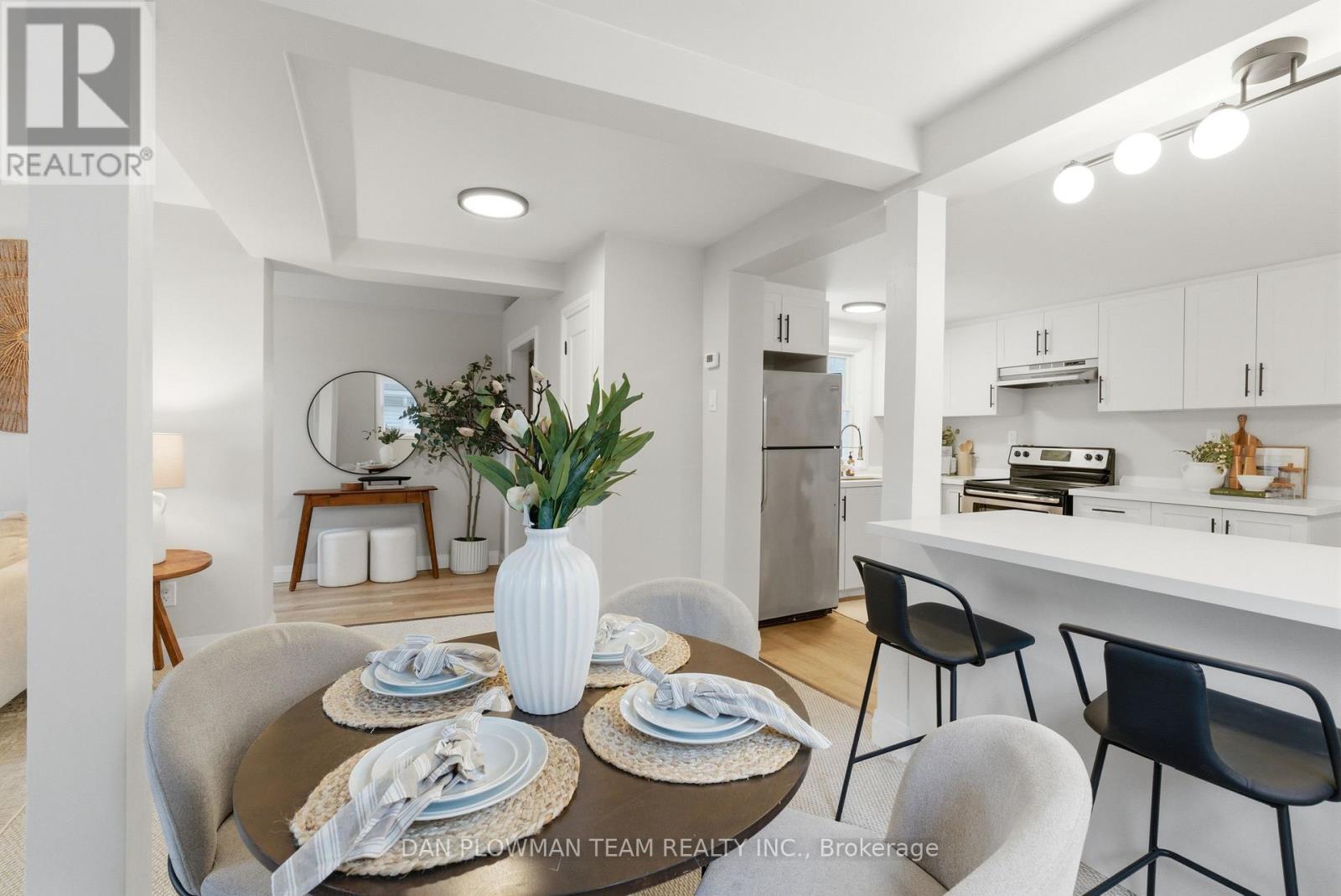 2 Wickett Street, Belleville, Ontario  K8P 3W6 - Photo 16 - X12591250