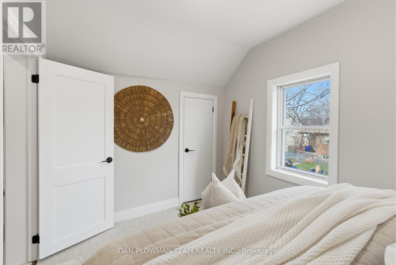 2 Wickett Street, Belleville, Ontario  K8P 3W6 - Photo 32 - X12591250