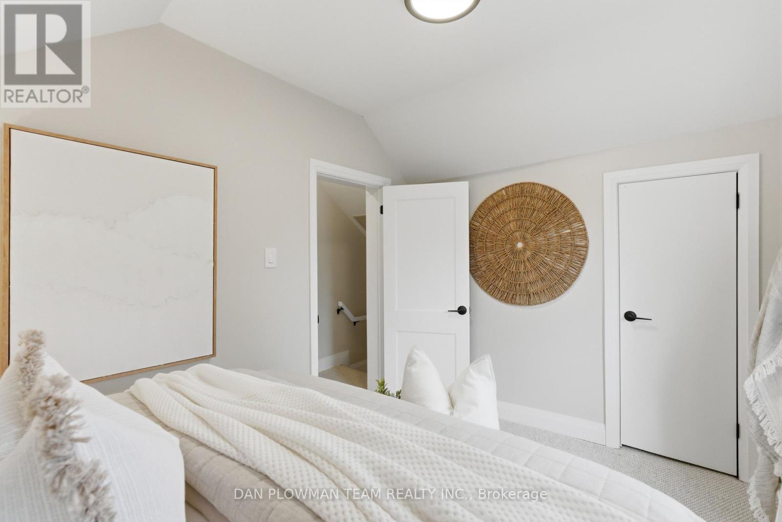 2 Wickett Street, Belleville, Ontario  K8P 3W6 - Photo 33 - X12591250