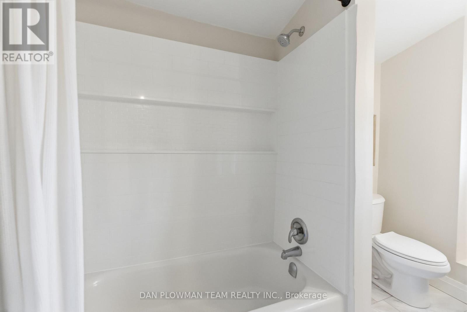 2 Wickett Street, Belleville, Ontario  K8P 3W6 - Photo 34 - X12591250