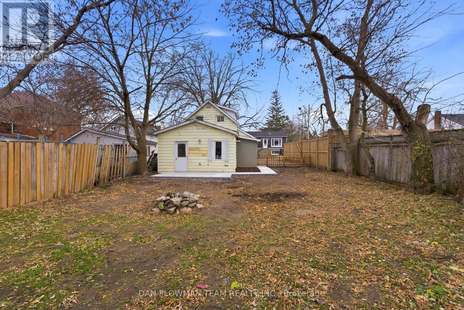 2 Wickett Street, Belleville, Ontario  K8P 3W6 - Photo 42 - X12591250