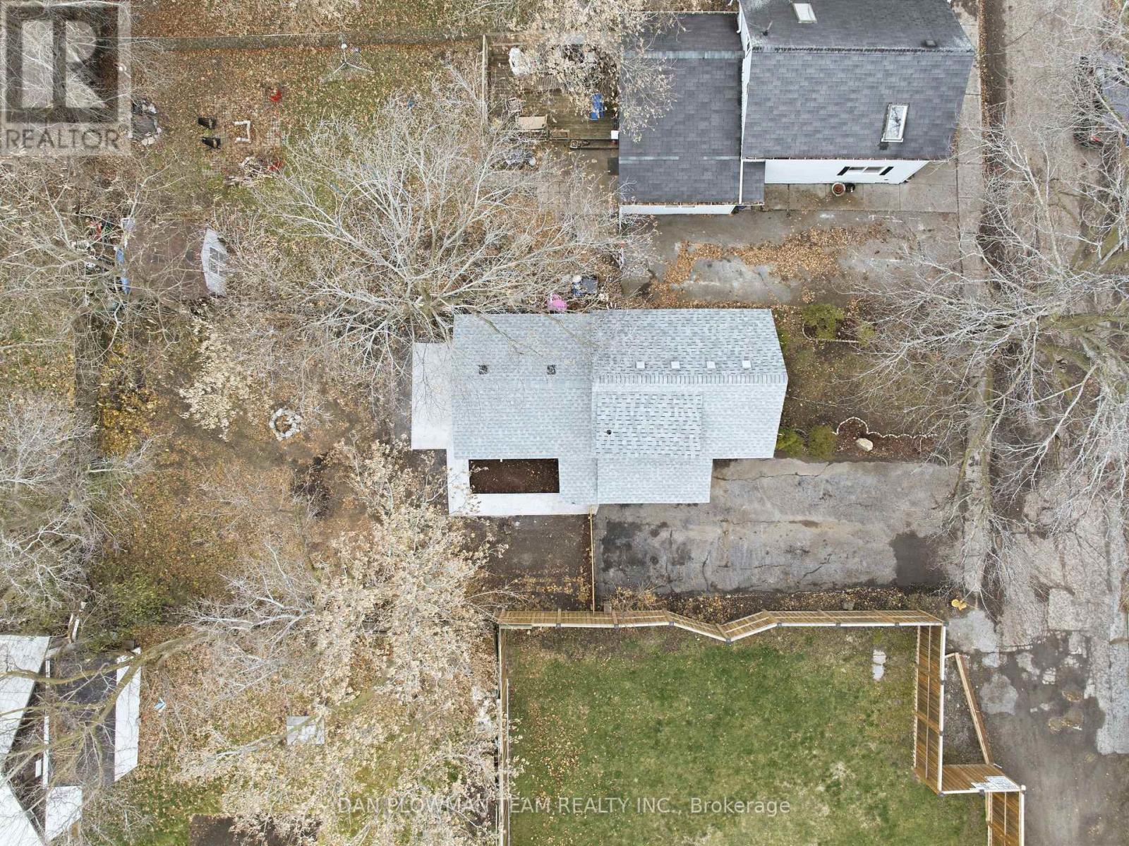 2 Wickett Street, Belleville, Ontario  K8P 3W6 - Photo 47 - X12591250