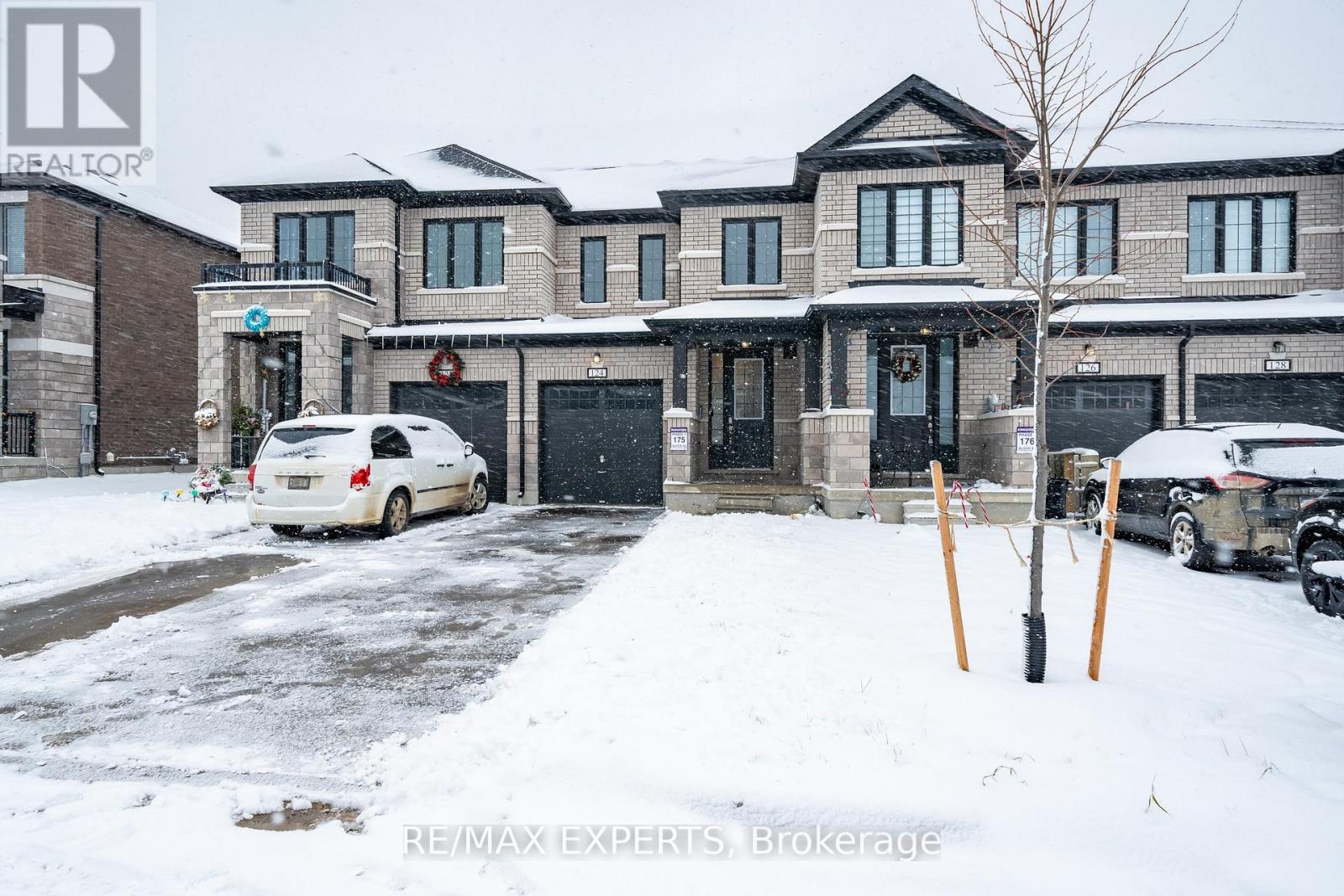 124 CORLEY STREET, Kawartha Lakes, Ontario