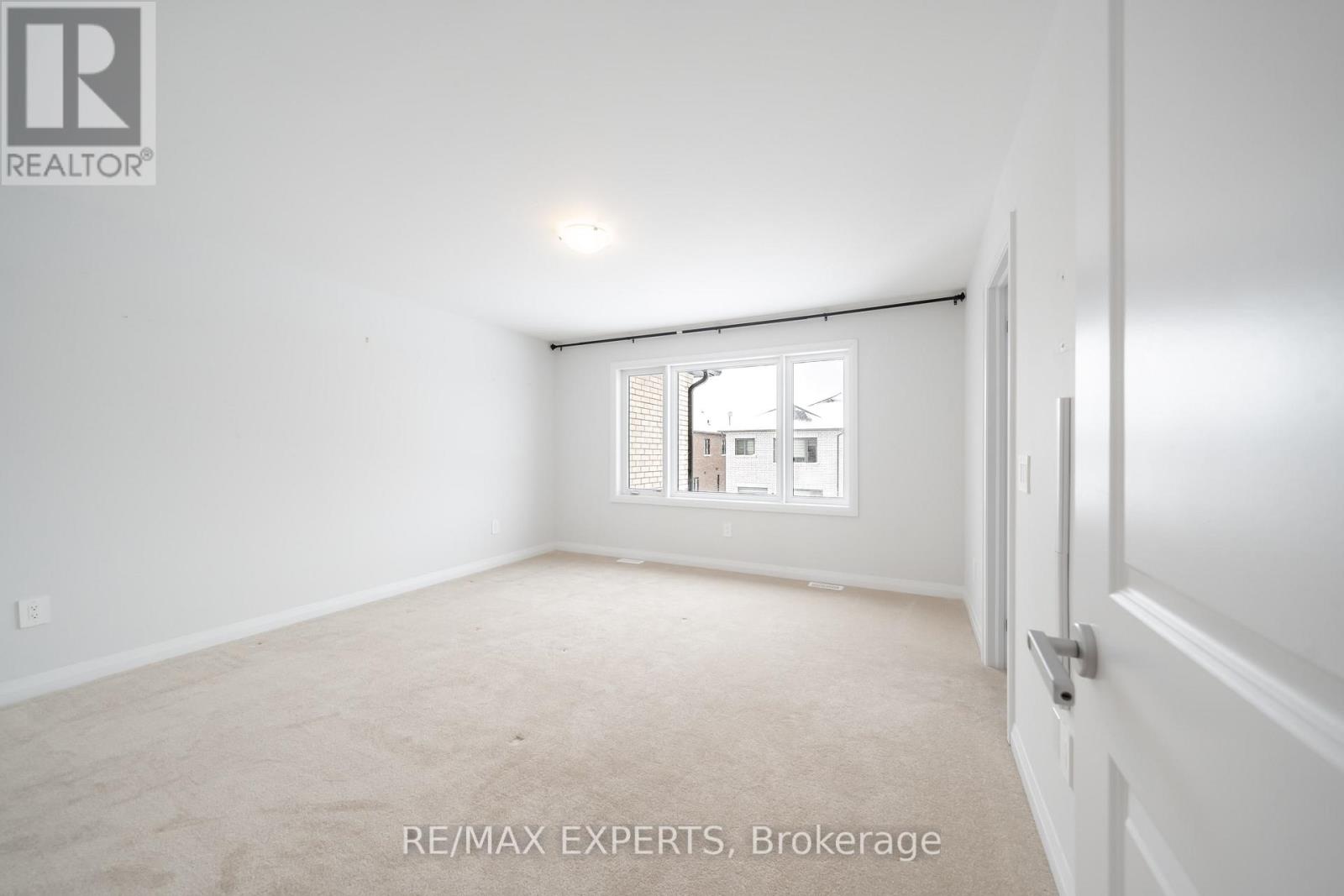 124 Corley Street, Kawartha Lakes, Ontario  K9V 0R4 - Photo 27 - X12591322