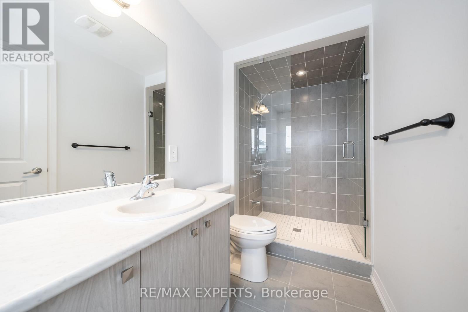 124 Corley Street, Kawartha Lakes, Ontario  K9V 0R4 - Photo 35 - X12591322