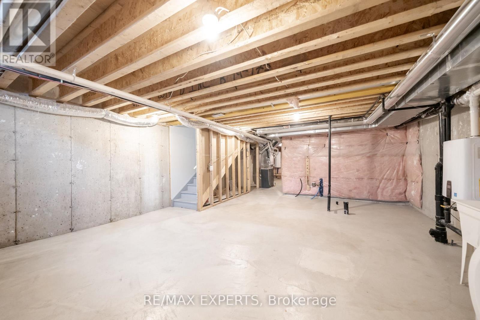 124 Corley Street, Kawartha Lakes, Ontario  K9V 0R4 - Photo 41 - X12591322