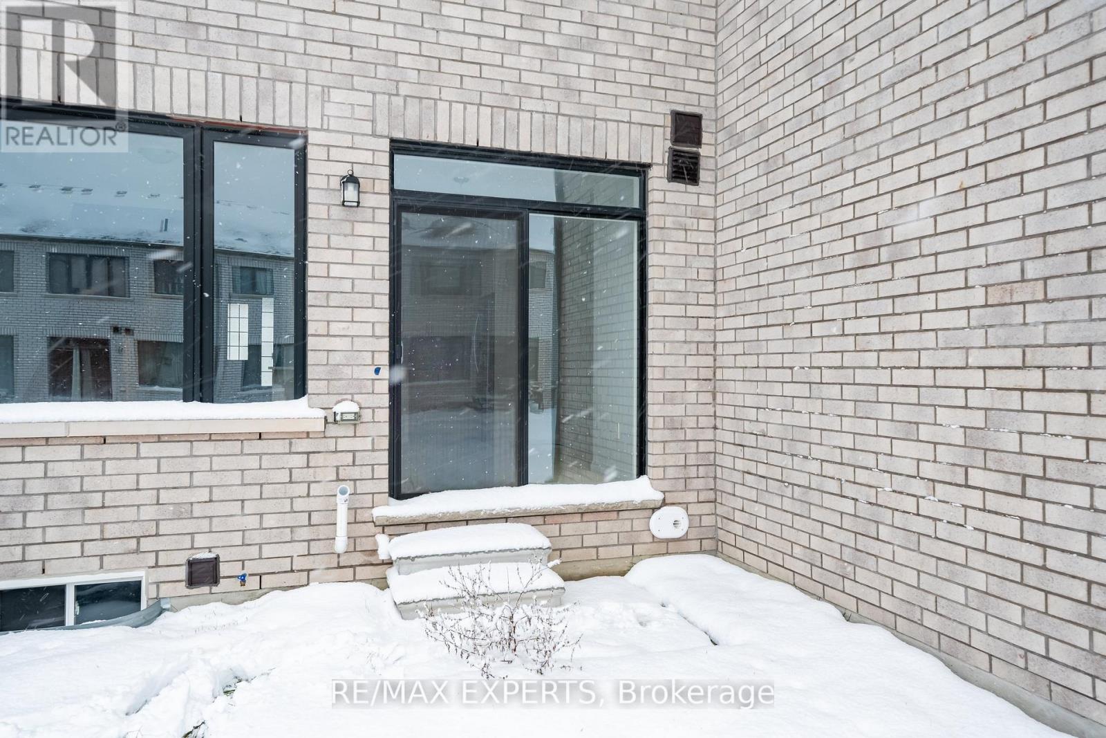 124 Corley Street, Kawartha Lakes, Ontario  K9V 0R4 - Photo 46 - X12591322