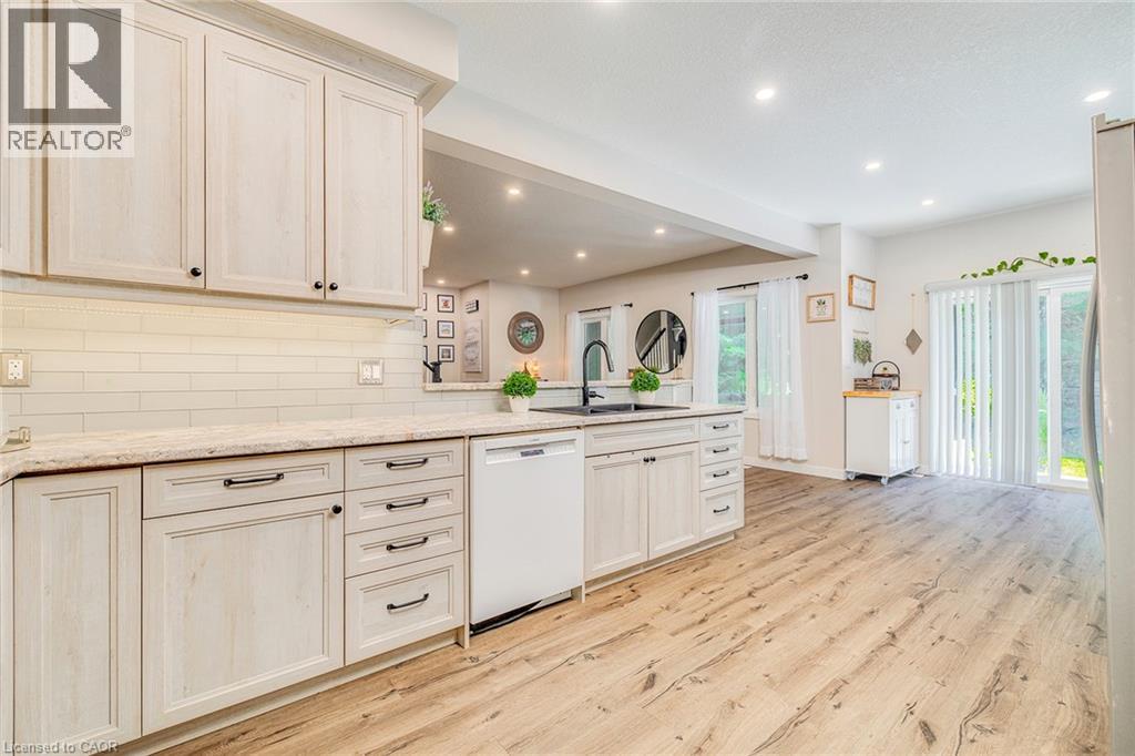 45372 Davies Street, Atwood, Ontario  N0G 1B0 - Photo 15 - 40785353