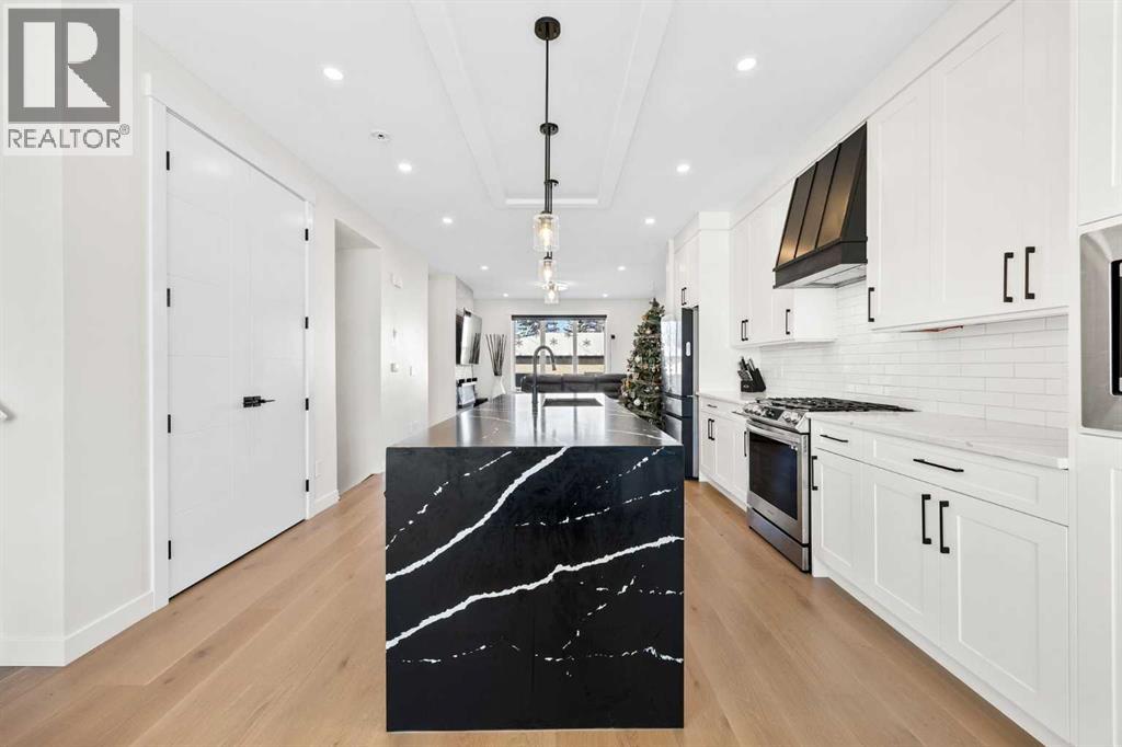 4635 79 Street Nw, Calgary, Alberta  T3B 2P1 - Photo 7 - A2272663