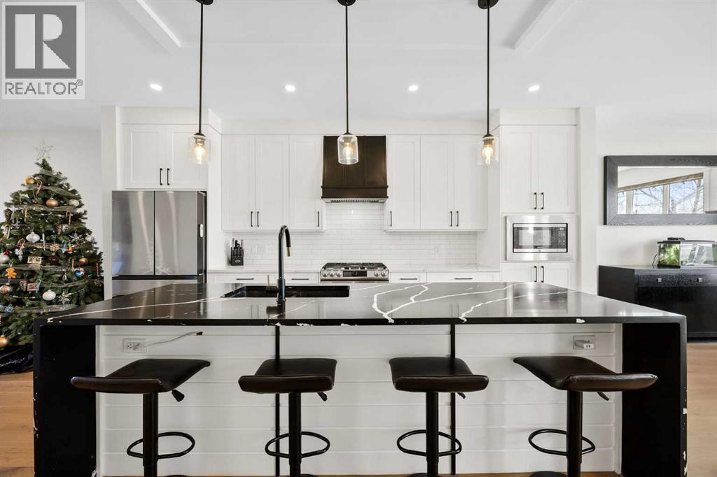 4635 79 Street Nw, Calgary, Alberta  T3B 2P1 - Photo 12 - A2272663