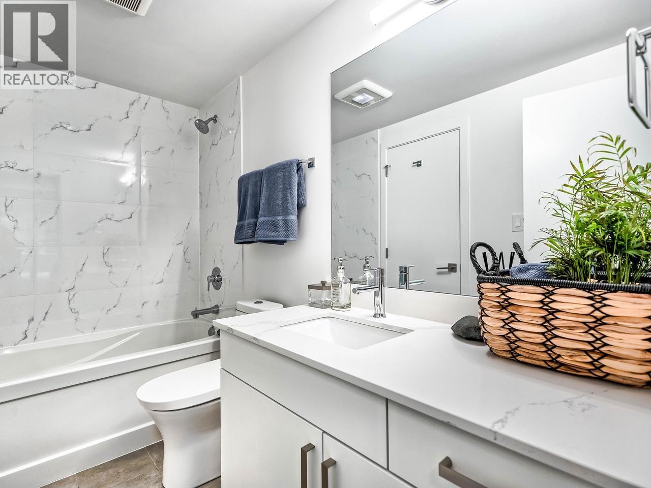 303 4625 Grange Street, Burnaby, British Columbia  V5H 1R1 - Photo 7 - R3071119