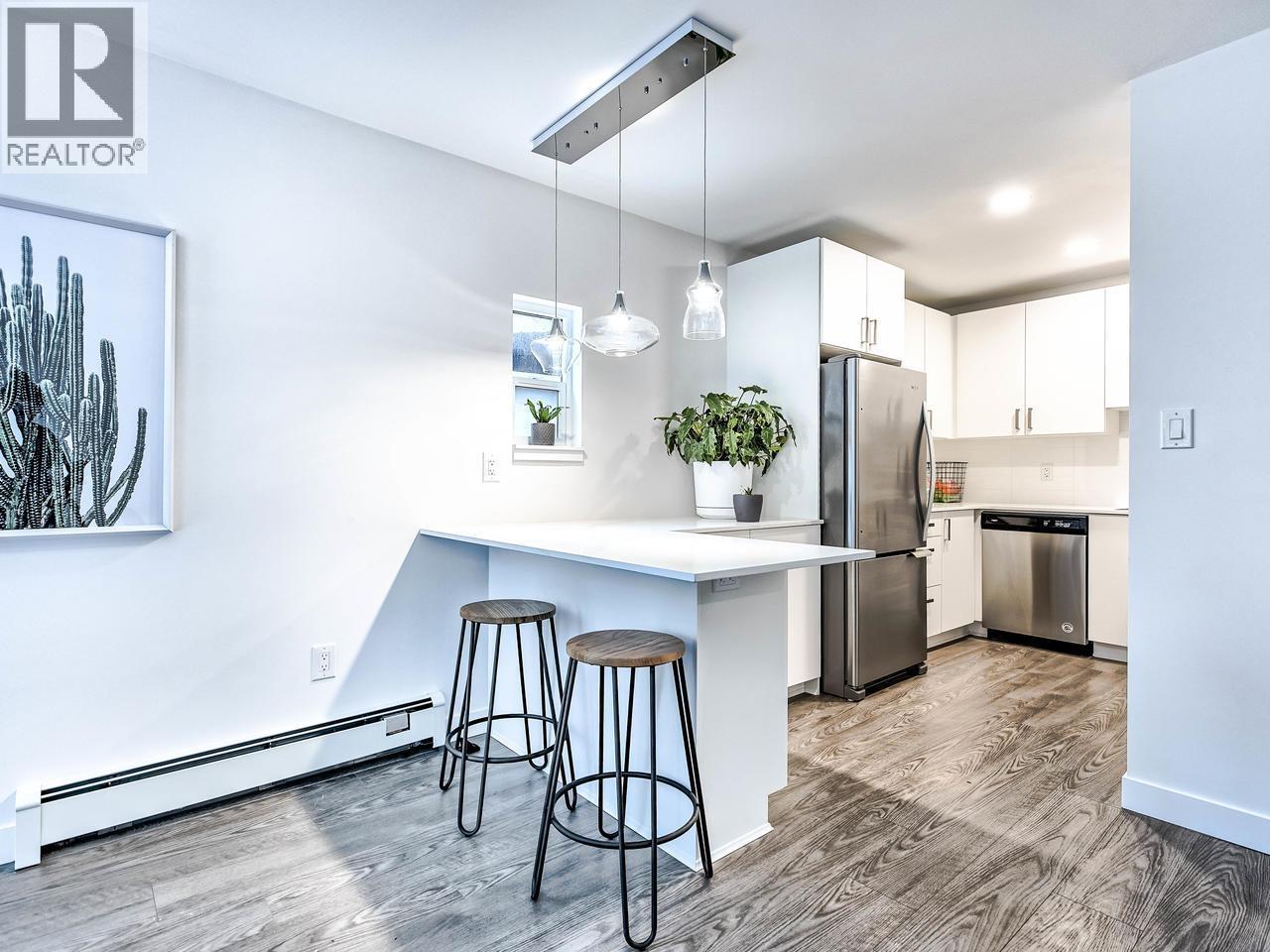 303 4625 Grange Street, Burnaby, British Columbia  V5H 1R1 - Photo 3 - R3071119