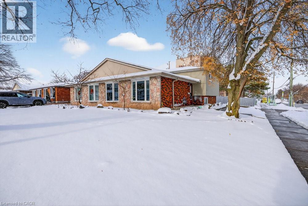 2 Country Club Drive, Hamilton, Ontario  L8K 5W2 - Photo 5 - 40791615