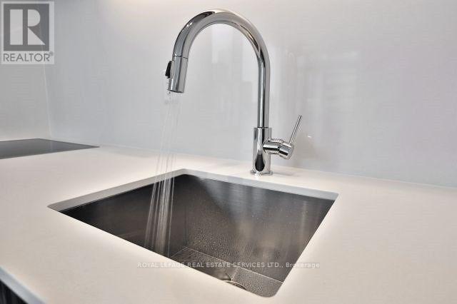 3903 - 10 York Street, Toronto, Ontario  M5J 2Z2 - Photo 10 - C12591368