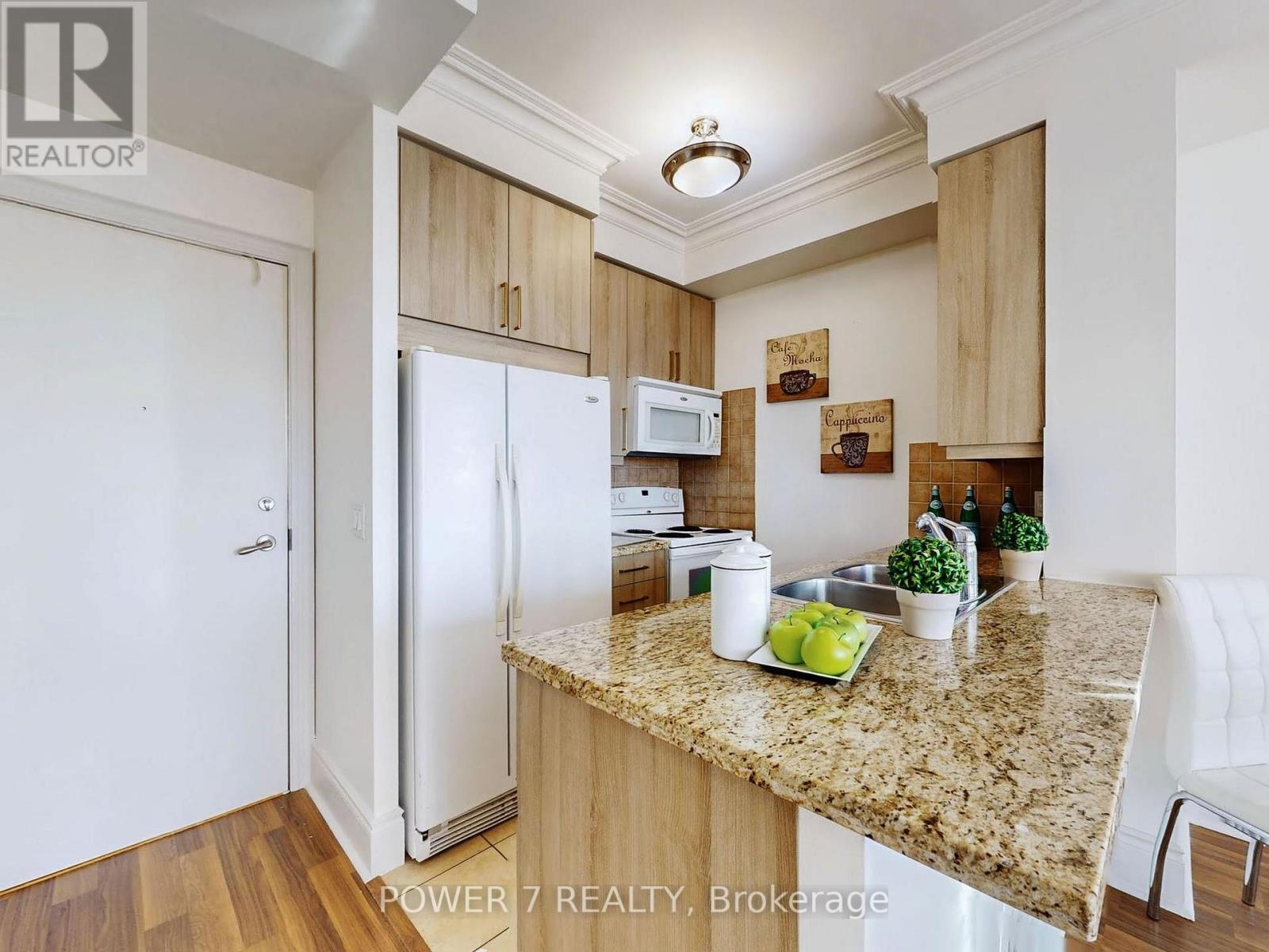 1611 - 15 Greenview Avenue, Toronto, Ontario M2M 4M7 - Photo 28 - C12591404