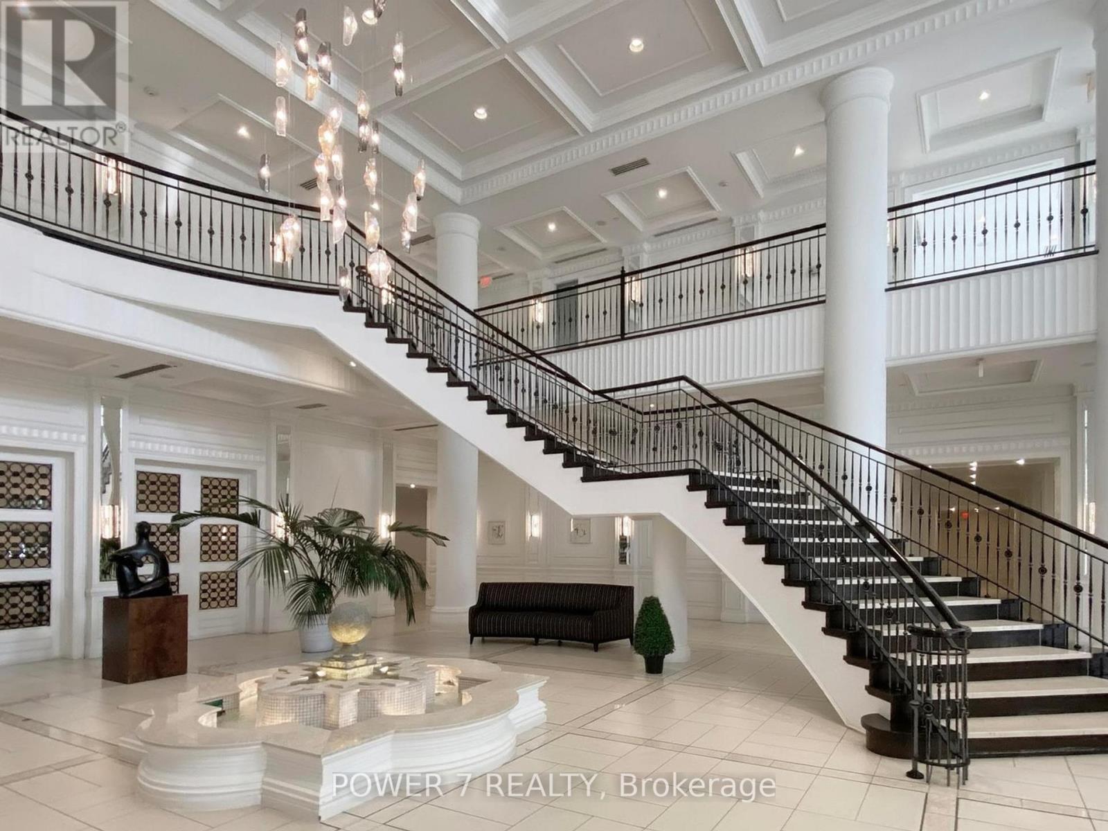 1611 - 15 Greenview Avenue, Toronto, Ontario M2M 4M7 - Photo 4 - C12591404