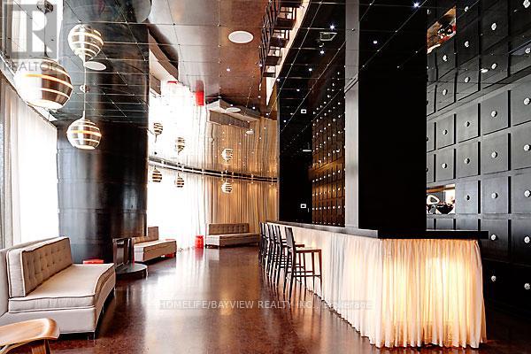 1613 - 20 Blue Jays Way, Toronto, Ontario  M5V 3W6 - Photo 15 - C12591498