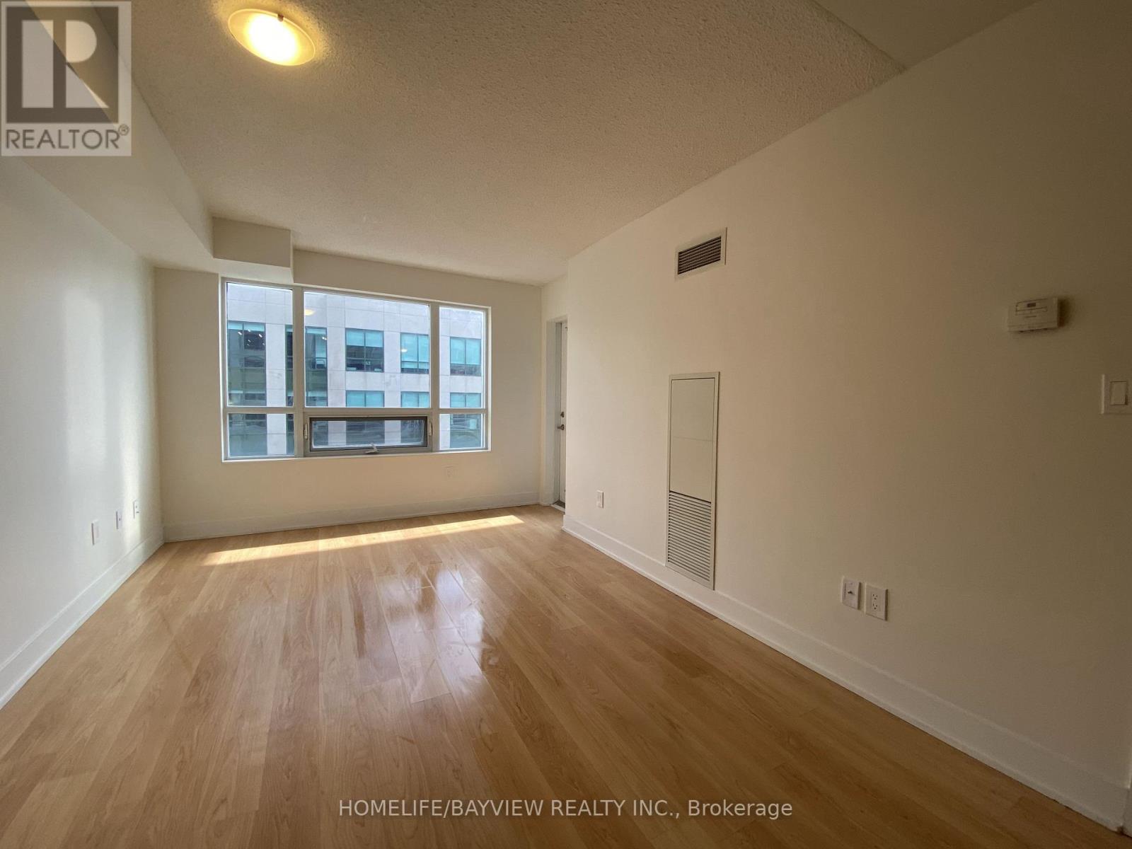 1613 - 20 Blue Jays Way, Toronto, Ontario  M5V 3W6 - Photo 5 - C12591498