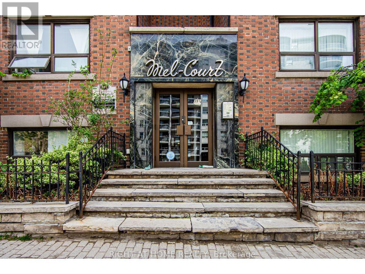 103 - 391 Sherbourne Street, Toronto, Ontario  M4X 1K4 - Photo 2 - C12591520