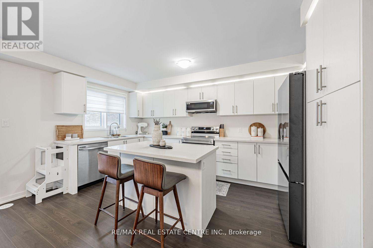 1310 Bradenton Path, Oshawa, Ontario L1K 1H2 - Photo 9 - E12591452