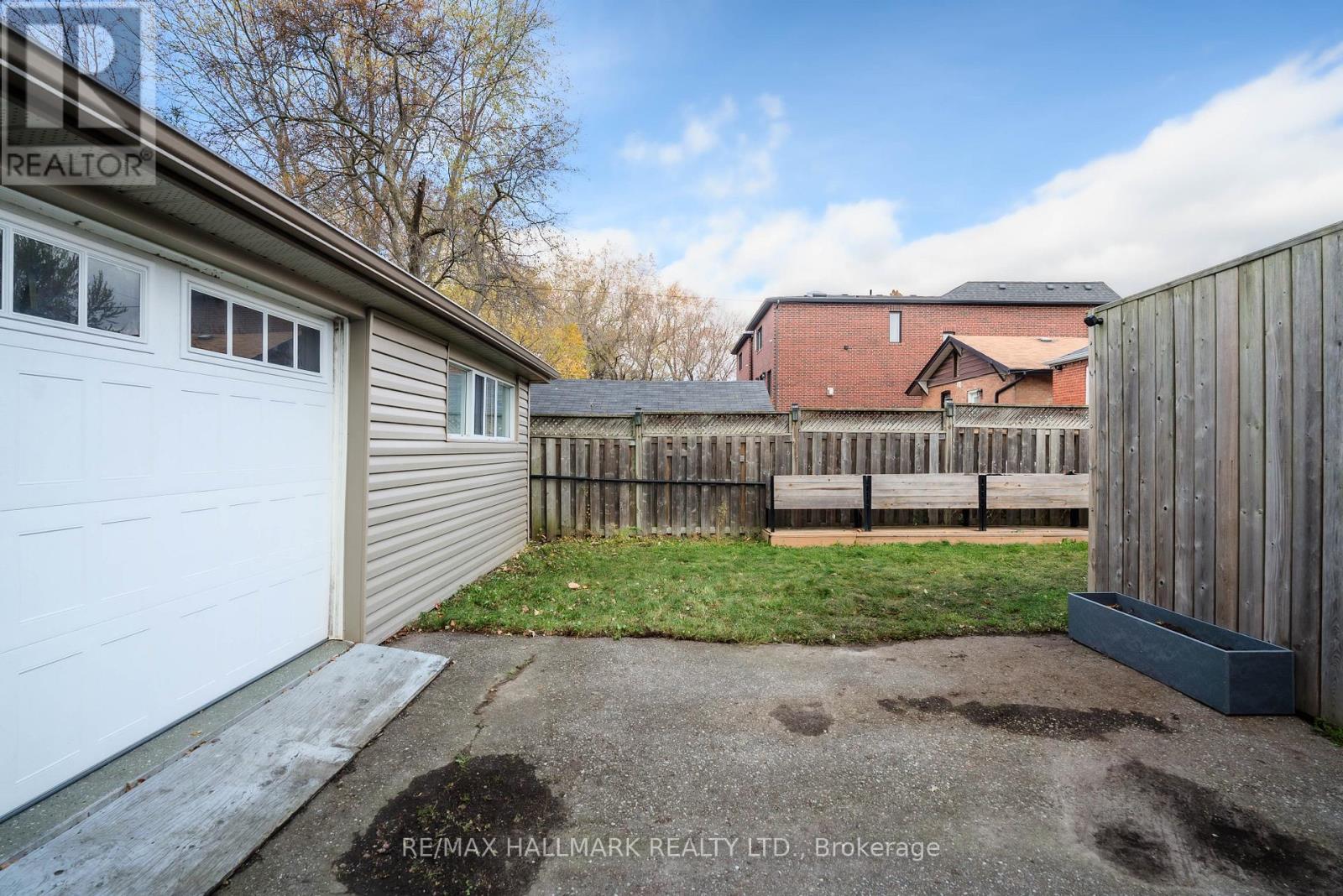22 Sharpe Street, Toronto, Ontario  M1N 3T6 - Photo 37 - E12591532