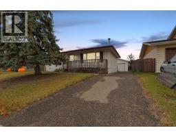 114 Highfield Street Thickwood, Fort McMurray, Ca