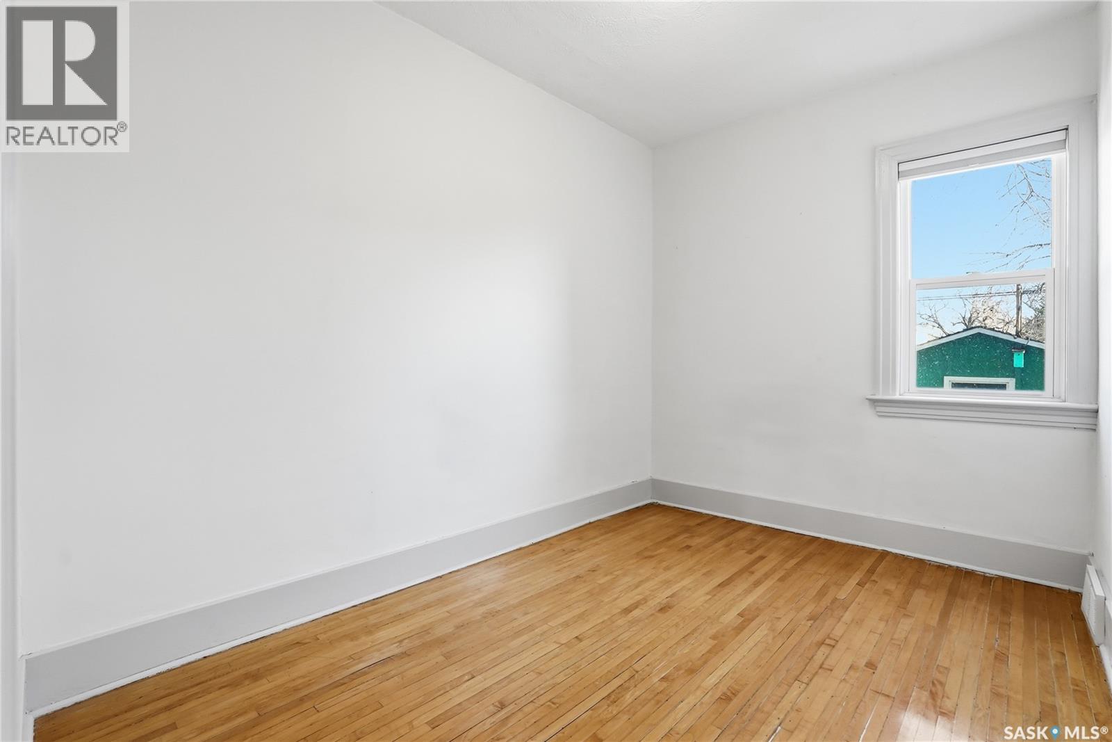 830 D Avenue N, Saskatoon, Saskatchewan  S7L 1N2 - Photo 23 - SK025037